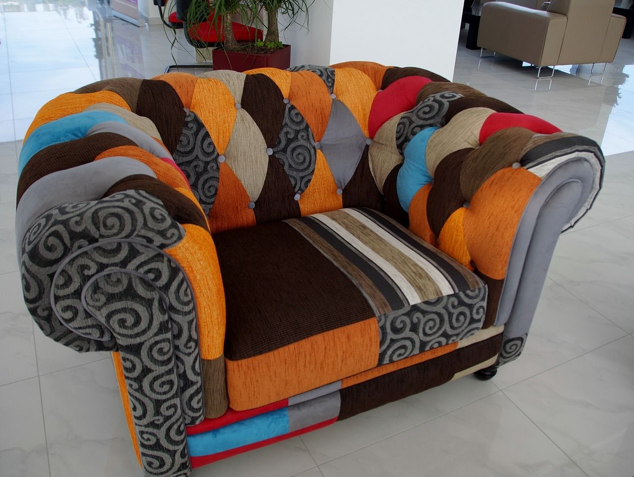 Limpieza de sofá de diseño en Madrid